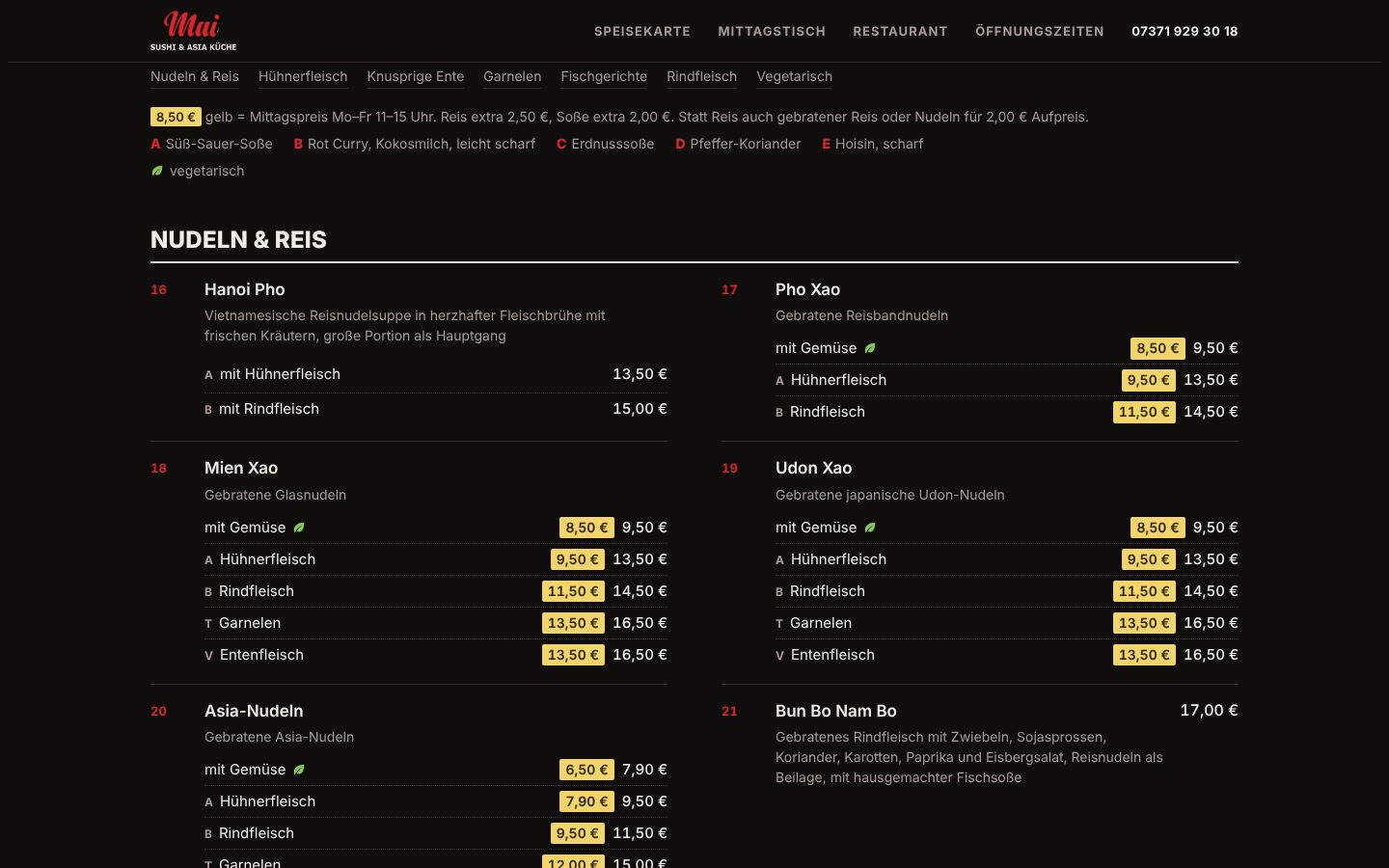 Speisekarte auf der Mai-Website: Nudelgerichte mit gelb hinterlegten Mittagspreisen und normalen Preisen daneben, darüber die Soßen A bis E